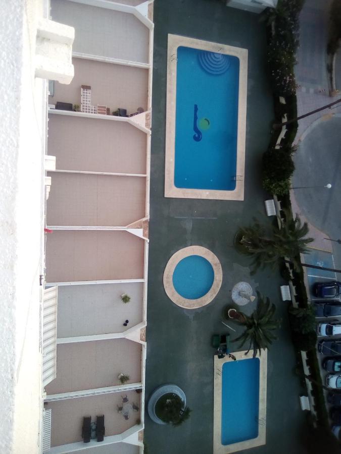 Carmen Molina Edificio Esmeralda Calpe Eksteriør billede